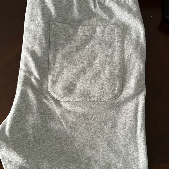 Men’s Gray H&M Cotton Shorts - Picture 3 of 3